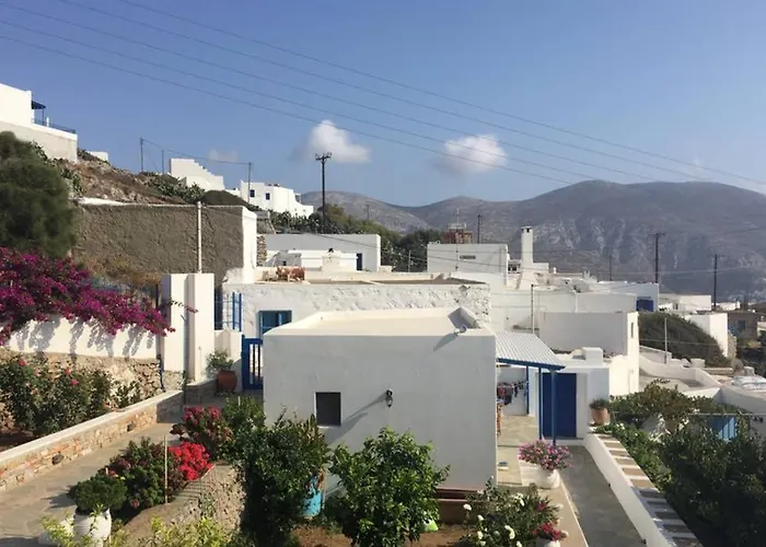 Cycladic House In Rural Surrounding 2
