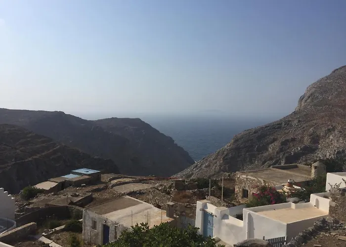 Cycladic House In Rural Surrounding 2 Dom wakacyjny *